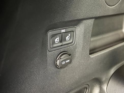 Used 2023 Kia Telluride EX w/ EX Captain's Chair Package AWD/4WD image 14
