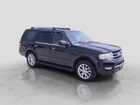 Used 2017 Ford Expedition Limited AWD/4WD image 2