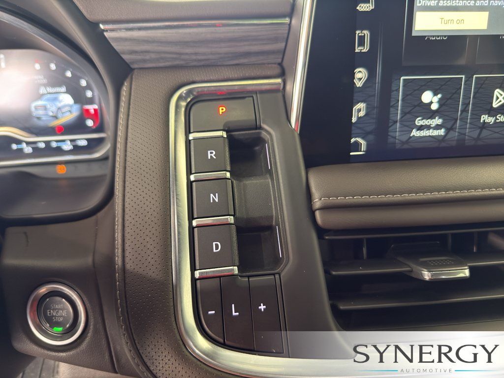 Used 2023 GMC Yukon SLT w/ SLT Premium Package RWD image 13