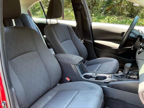 Used 2023 Toyota Corolla LE w/ LE Premium Package FWD image 29
