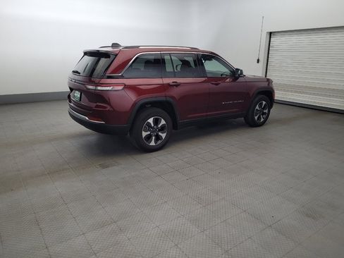 Used 2023 Jeep Grand Cherokee 4WD 4xe image 10