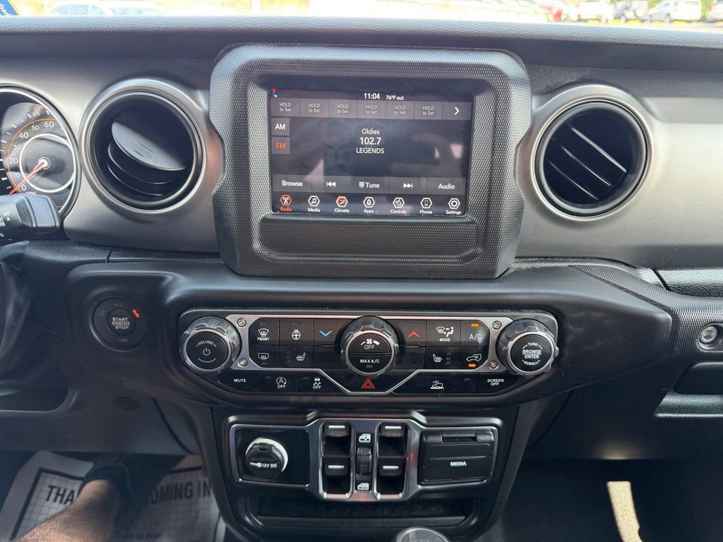 Used 2023 Jeep Gladiator Sport AWD/4WD image 8