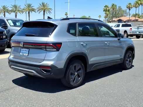 Certified 2025 Volkswagen Taos S FWD image 7