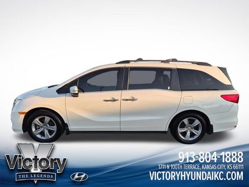 Used 2018 Honda Odyssey EX-L image 2