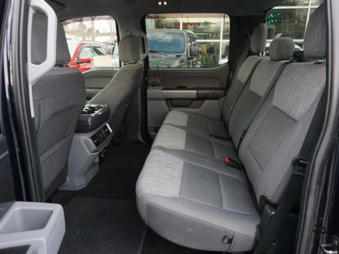 Used 2021 Ford F150 XLT w/ Equipment Group 302A High image 8