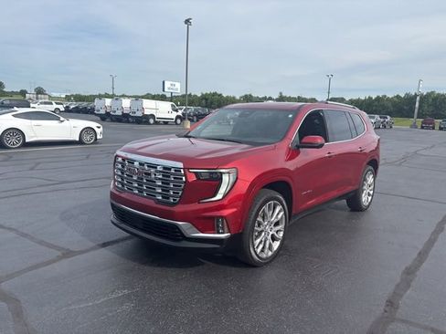 Used 2025 GMC Acadia Denali w/ Super Cruise Package FWD image 4