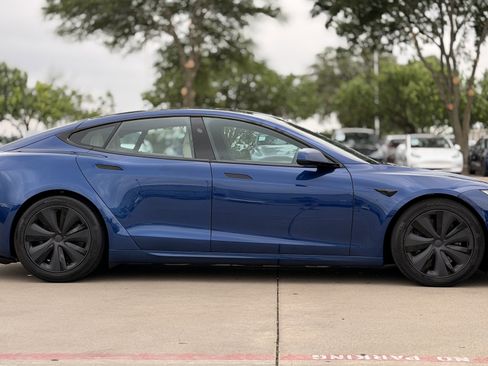 Used 2025 Tesla Model S image 15