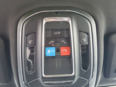 Certified 2023 Jeep Grand Cherokee L Laredo AWD/4WD image 20