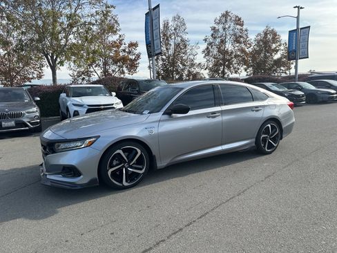 Used 2022 Honda Accord Sport image 5