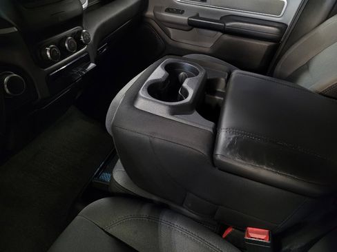Used 2020 RAM 1500 Big Horn RWD image 26
