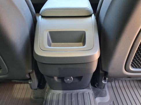 Certified 2023 Volvo XC60 B5 Plus w/ Protection Package Premier FWD image 16