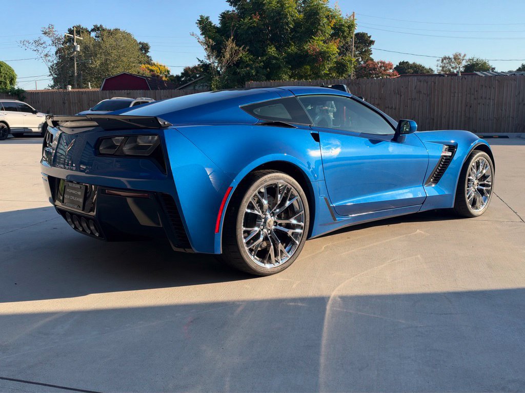 Used 2016 Chevrolet Corvette Z06 w/ 2LZ Preferred Equipment Group RWD image 5