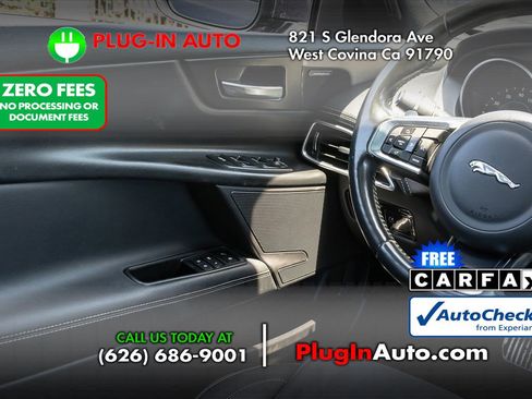 Used 2018 Jaguar XE S RWD image 14