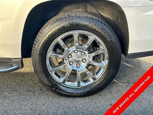 Used 2017 GMC Yukon Denali w/ Open Road Package image 11