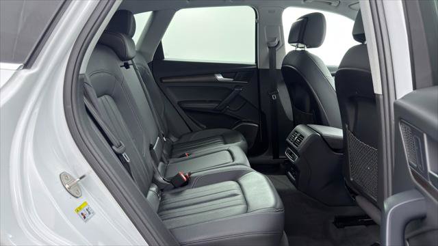Used 2023 Audi Q5 2.0T Premium Plus w/ Premium Plus Package AWD/4WD image 19