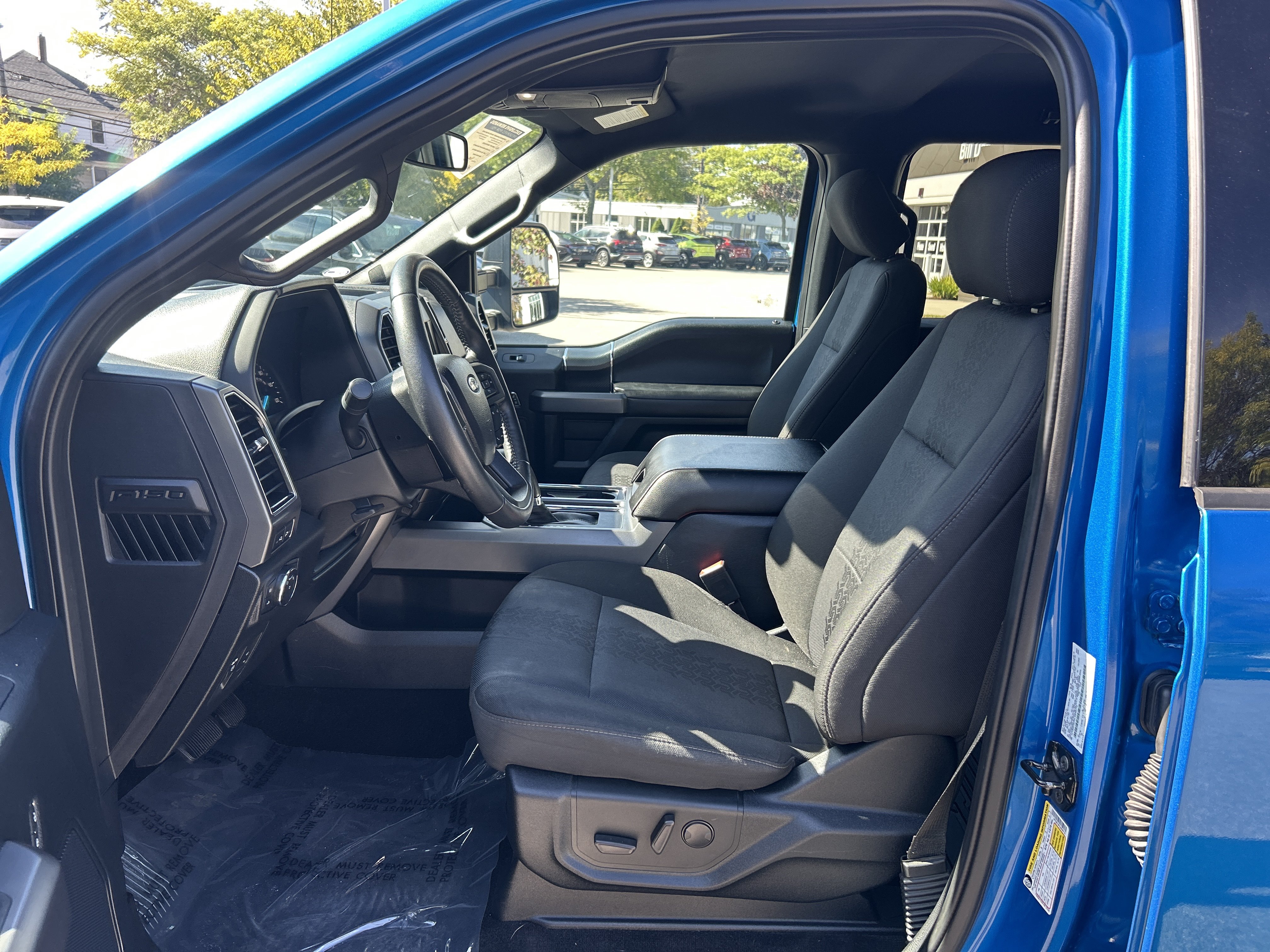 Used 2020 Ford F150 XLT w/ Equipment Group 302A Luxury AWD/4WD image 14