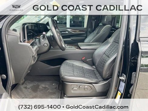 Used 2022 Cadillac Escalade Sport Platinum AWD/4WD image 18