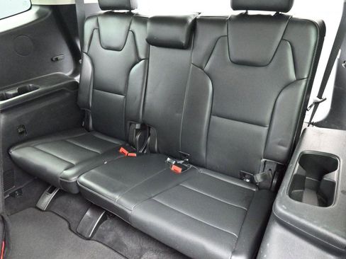 Used 2020 Kia Telluride LX AWD/4WD image 29