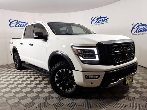 Used 2023 Nissan Titan PRO-4X w/ Pro-4x Convenience Package AWD/4WD image 1