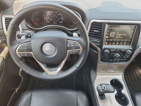 Used 2015 Jeep Grand Cherokee Limited AWD/4WD image 11