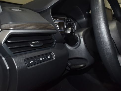 Used 2025 Nissan Altima 2.5 SV FWD image 22