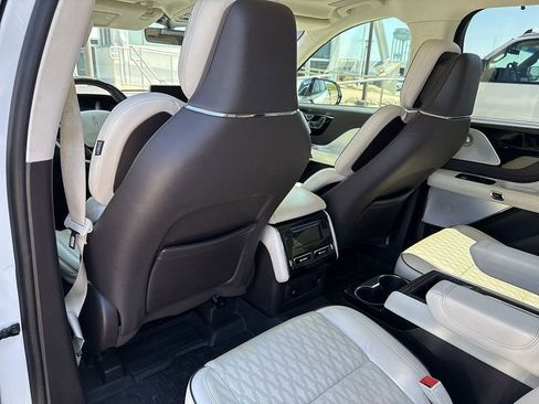 Used 2021 Lincoln Aviator Black Label w/ Dynamic Handling Package AWD/4WD image 7