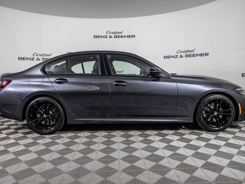 Used 2022 BMW 330i Sedan w/ M Sport Package image 4