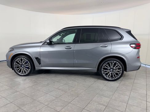 Certified 2026 BMW X5 xDrive40i image 2