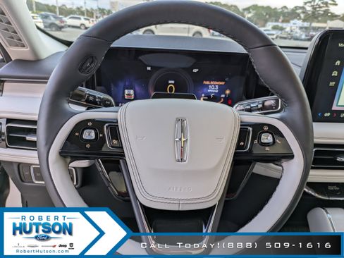 New 2026 Lincoln Aviator Reserve w/ Illumination Package image 18