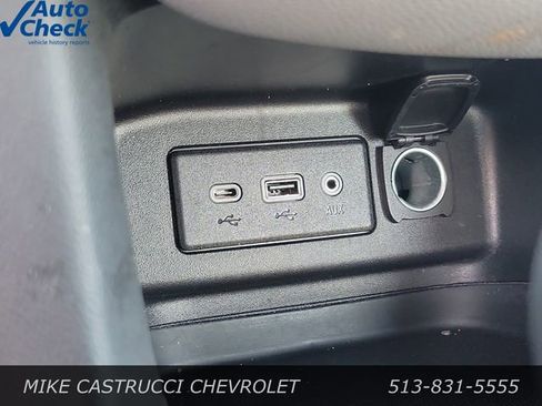 Used 2023 Chevrolet Equinox LS image 19