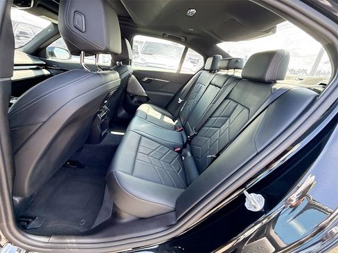 Used 2024 BMW 530i w/ Premium Package image 27