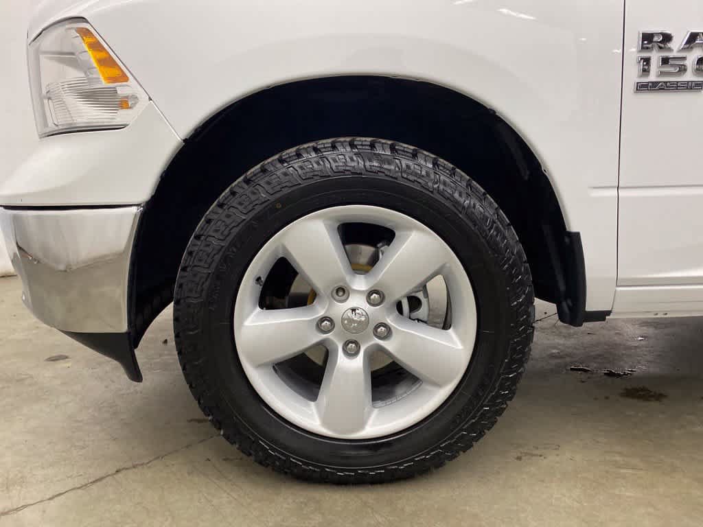 Used 2024 RAM 1500 Classic SLT AWD/4WD image 11