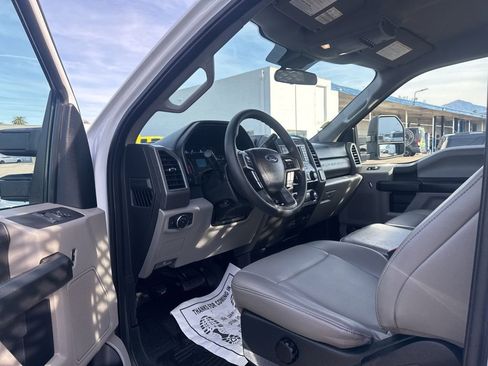 Used 2021 Ford F550 2WD Regular Cab Super Duty image 8