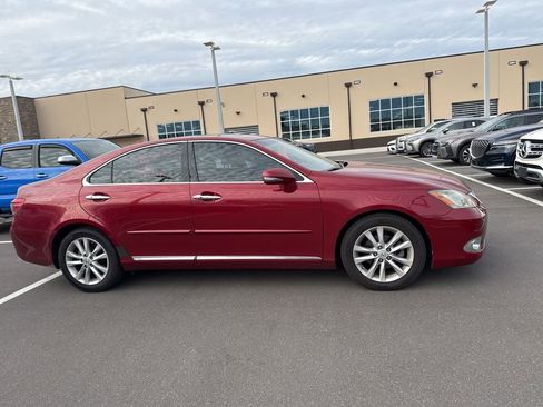 Used 2011 Lexus ES 350 image 2