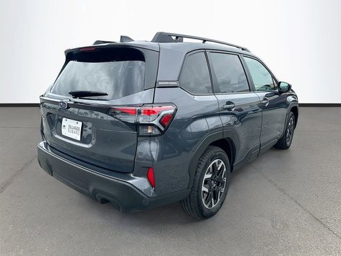 Used 2025 Subaru Forester Premium w/ Convenience Package #1 AWD/4WD image 7