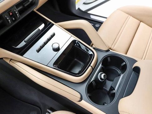 New 2026 Porsche Cayenne S AWD/4WD image 51