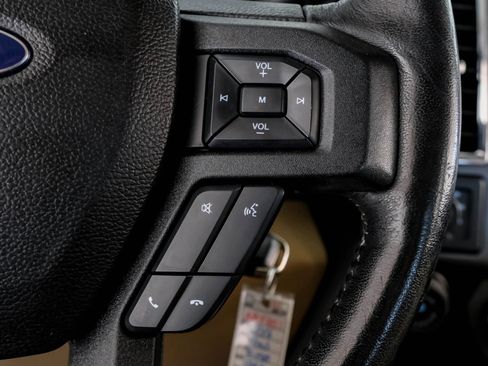 Used 2017 Ford F150 XLT w/ Equipment Group 302A Luxury image 15