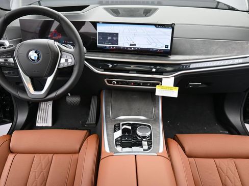 New 2026 BMW X5 xDrive50e AWD/4WD image 13