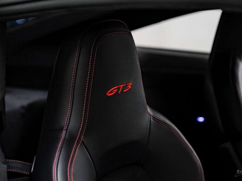 Used 2022 Porsche 911 GT3 image 50