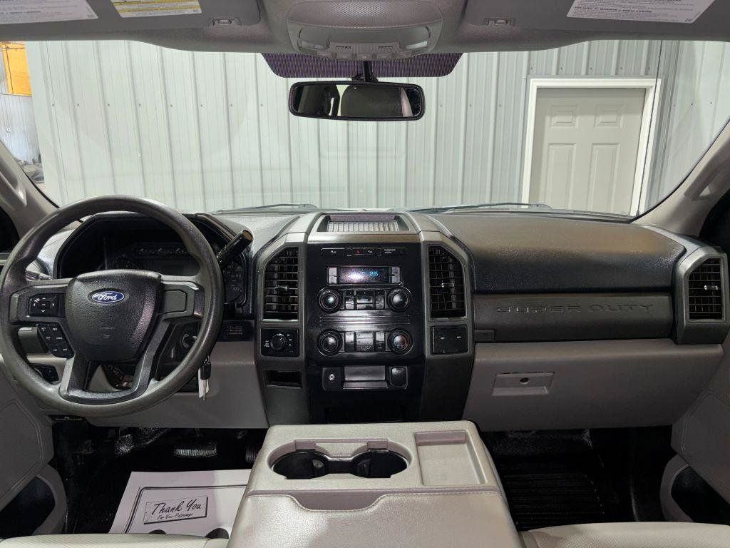 Used 2019 Ford F250 XL w/ FX4 Off-Road Package AWD/4WD image 17