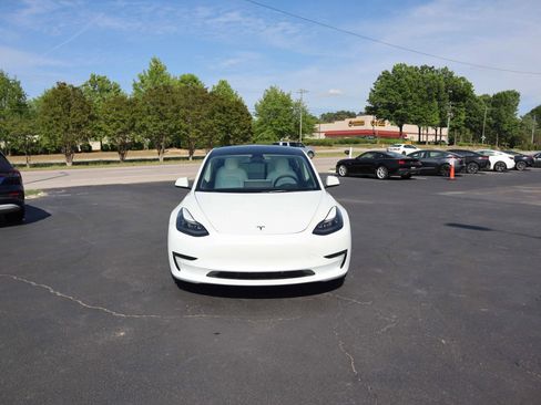 Used 2023 Tesla Model 3 Standard Range image 14