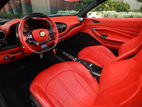 Certified 2021 Ferrari F8 Tributo image 41