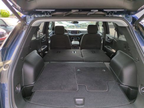 Used 2022 Chevrolet Blazer LT FWD image 39
