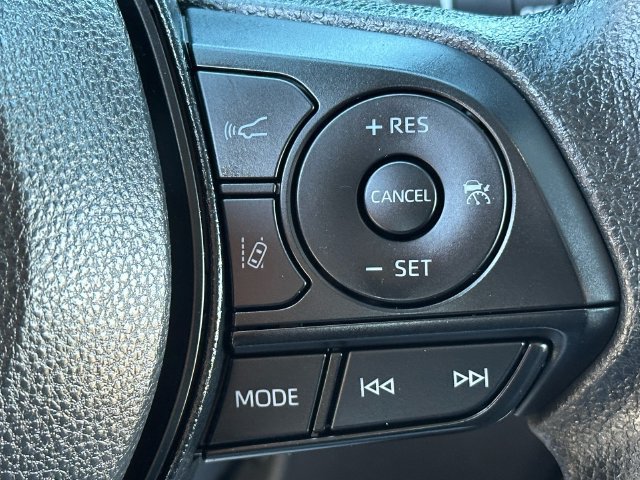 Certified 2025 Toyota RAV4 XLE AWD/4WD image 14
