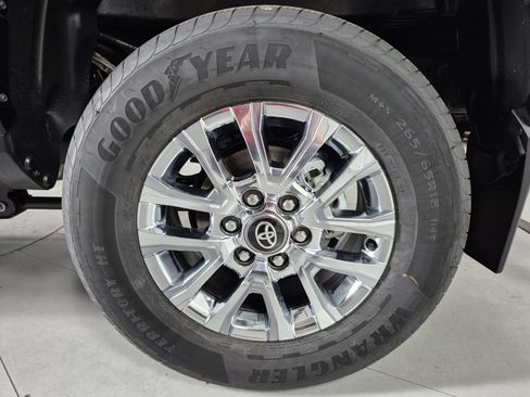 New 2026 Toyota Tacoma SR5 AWD/4WD image 11