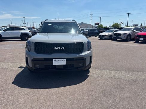 Used 2024 Kia Telluride SX Prestige X-Line AWD/4WD image 2