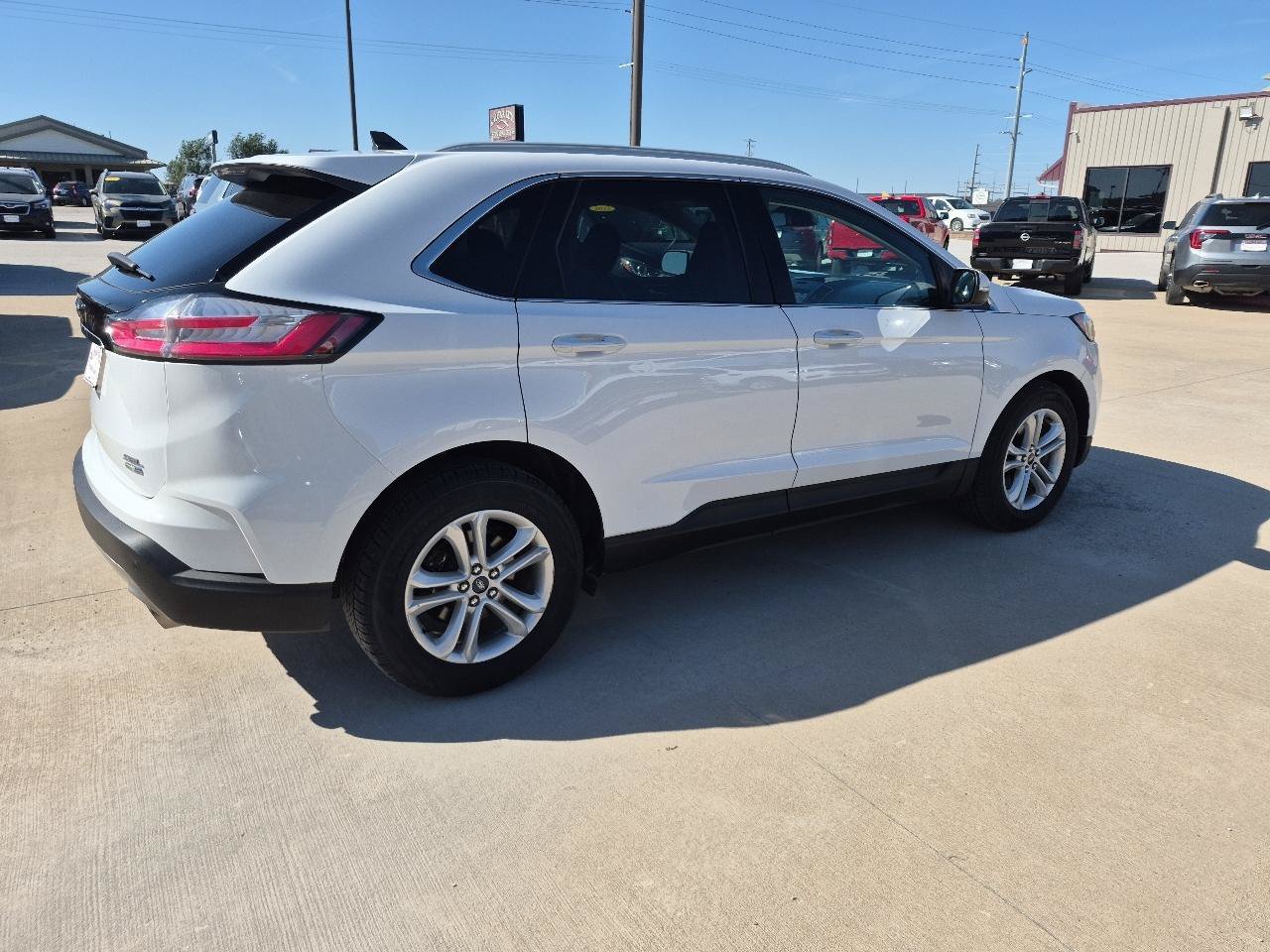 Used 2020 Ford Edge SEL AWD/4WD image 6