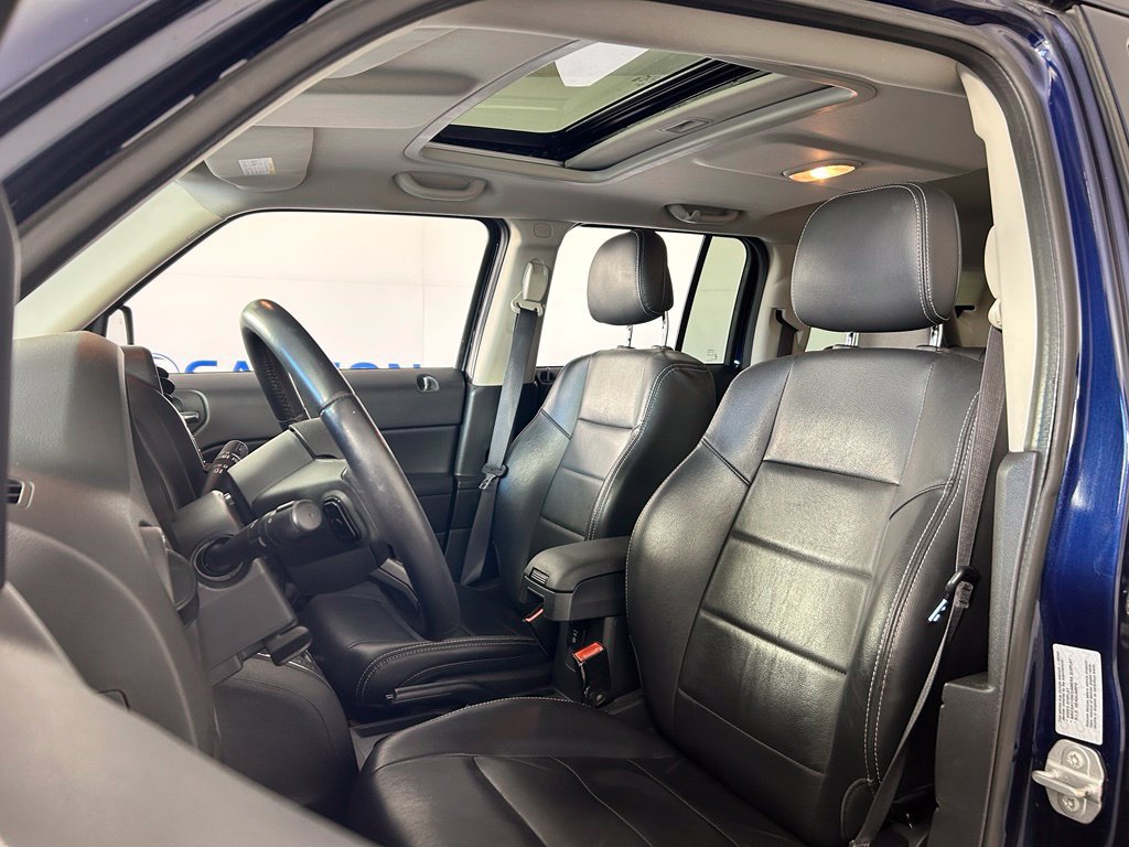 Used 2016 Jeep Patriot High Altitude FWD image 13