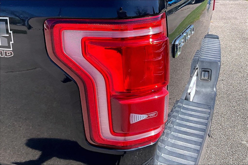 Used 2016 Ford F150 Lariat AWD/4WD image 28