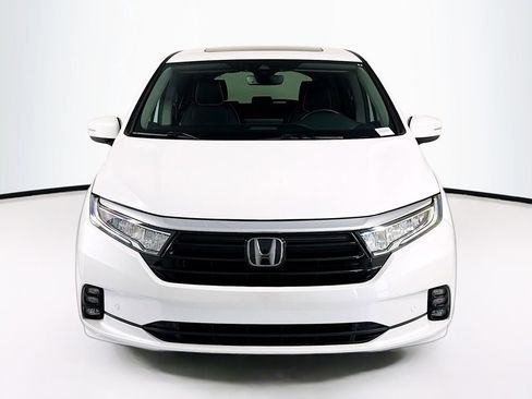 Used 2024 Honda Odyssey Elite image 2